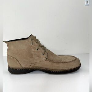 UGG Mens Chukka Boot hiking camping streetwear outdoor